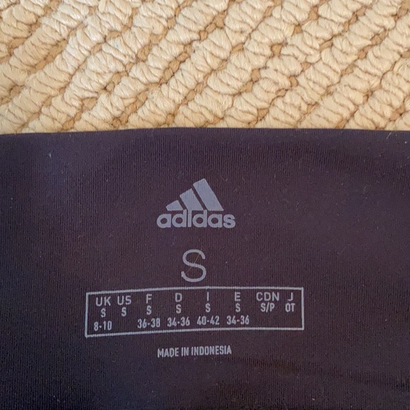 Adidas leggings. - Picture 2 of 5